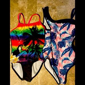 Girls size 7/8 swimsuits great condition